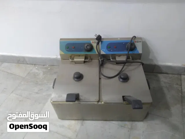 للبيع أجهزة وادوات مطعم  استعمال بسيط ممتازين نوع الومنيوم ممتاز