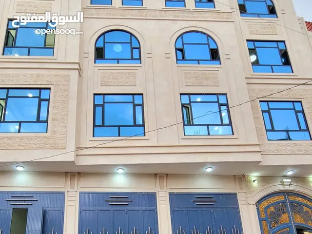 11 m2 3 Bedrooms Apartments for Rent in Sana'a Hayi AlShabab Walriyada