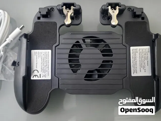 premium mobile gaming controller with built-in fan