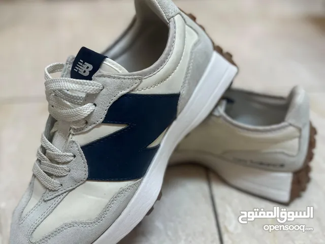 New balance 327