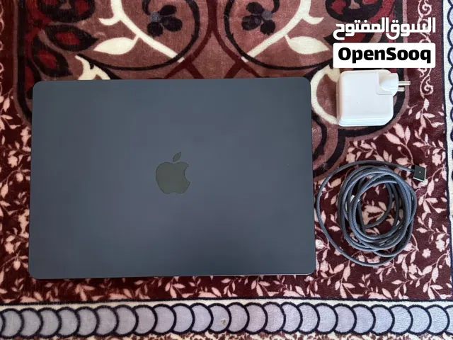 Apple Macboob Air M2 (512GB)