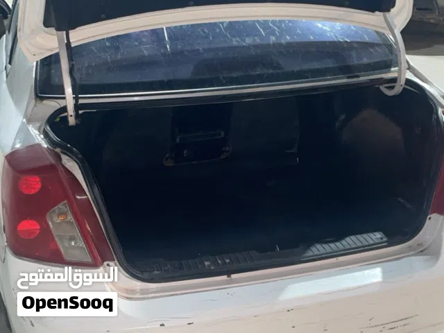 Used Daewoo Lacetti in Tripoli