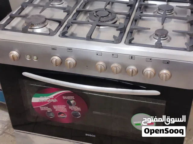 نبيع طباخ بوش ايطالي 5 شعله مقاس 60 في 90 اشعال ذاتي كامل ليت اضاءه في الفرن معا التوصل