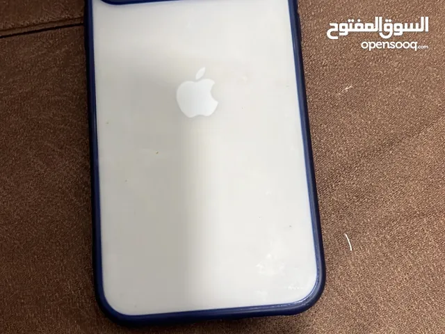 أيفون 11 بشتغل ع الشبكة 4 شهور بطارية 82 ذاكرة 64 جهاز نضيف كتير