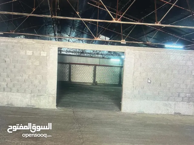 للإيجار مخزن بالشويخ الصناعية ق1