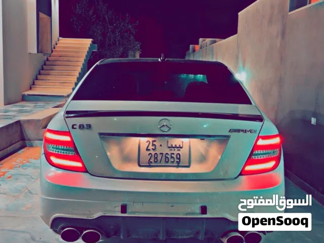 2014 مرسيدس بنز الفئة-C C 300