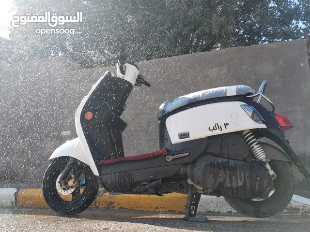 السلام عليكم دراجه بوليس مسطره للبيع الدراجه نوزل شرط برغي ما مفتوح بيه صارله 3 اشهر من نزلت من الحا