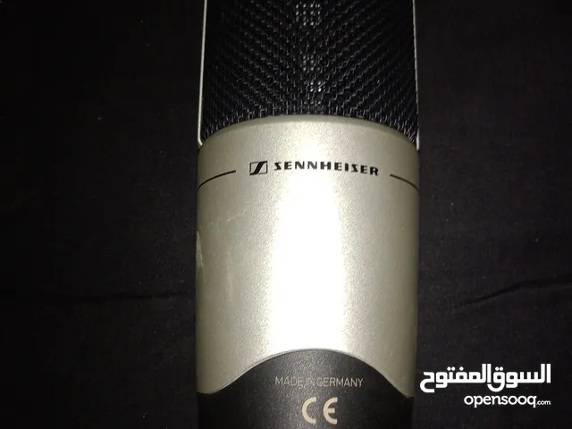 مايك تسجيل مع الستاند جديد وبحاله جيده