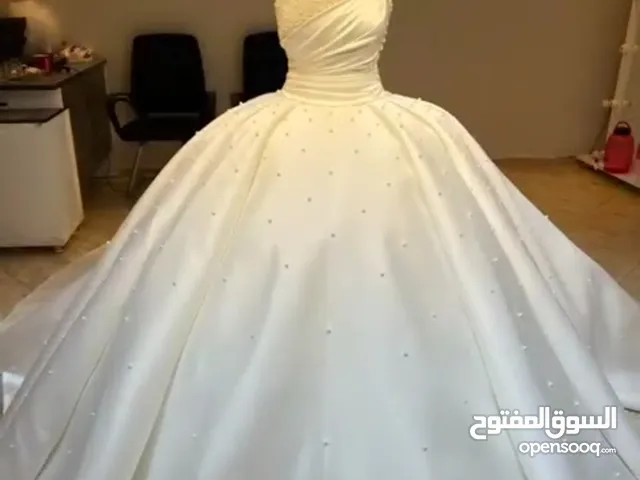 Weddings and Engagements Dresses in Giza