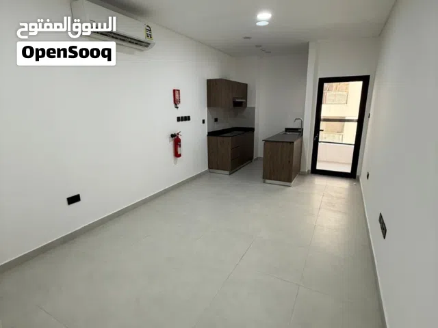 1 BHK Apartment For Rent in Al-Azaiba / شقة من غرفتي نوم للإيجار في العزيبة