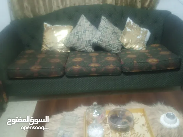 طقم كنب زان للبيع 7مقاعد