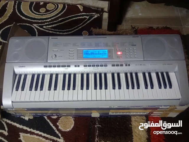 بيانو اورق بكرتونته للبيع