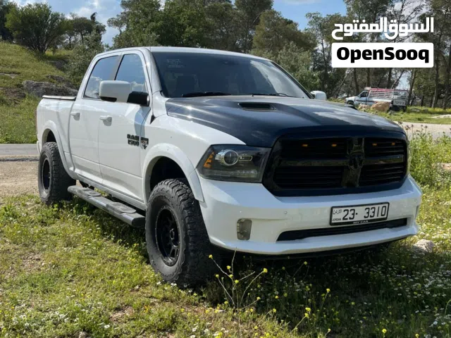 2015 دودج رام Limited