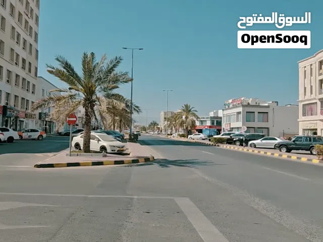 للبيع: محل في العامرات المرحلة 6 منطقة البريد
