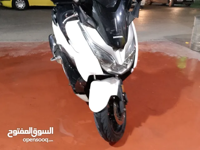 هوندا فورزا 250 مش ناقصها غير شوفير