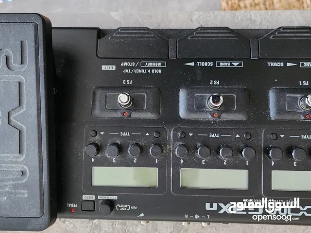 Electric Guitar multi-effects processor with rhythms, loopers, tuners and more. ZOOM G3xn