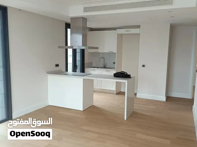 68 m2 2 Bedrooms Apartments for Sale in Istanbul Zeytinburnu