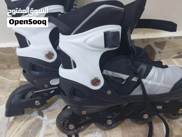 سكيت مستعمل للبيع  لكن الاستعمال خفيف جدا