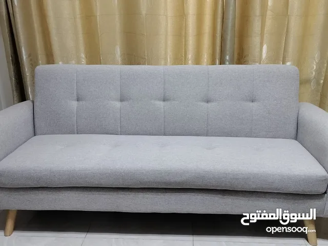 اريكة جديدة