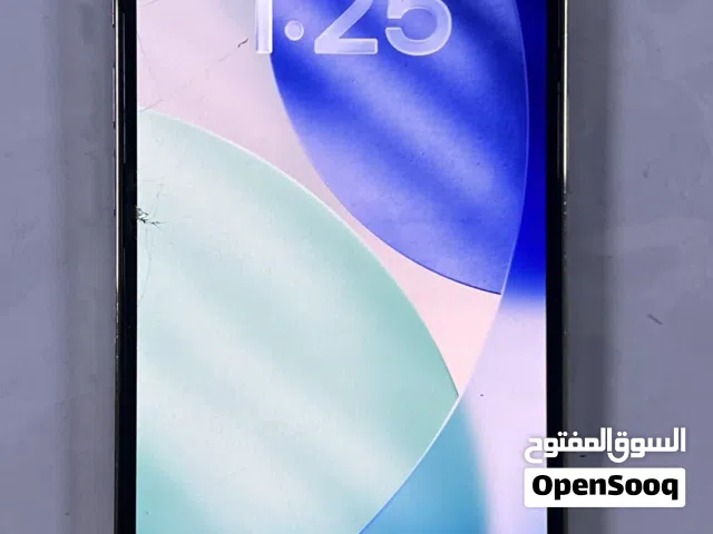 ايفون 13 pro بحاله جيده