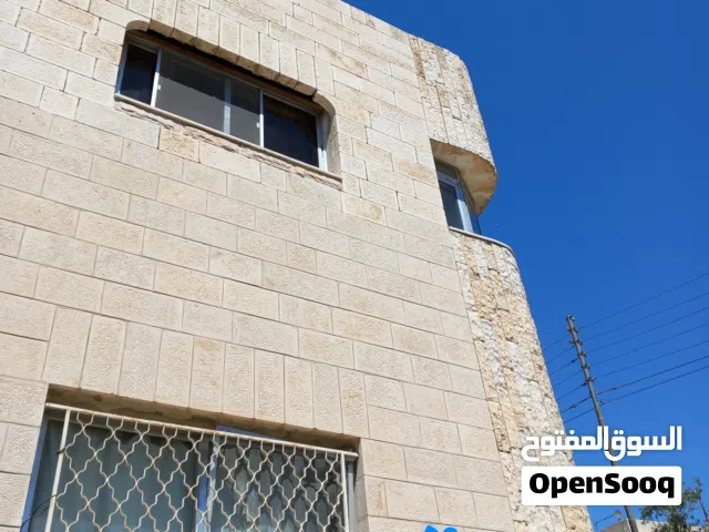 400 m2 5 Bedrooms Townhouse for Sale in Amman Al Qwaismeh