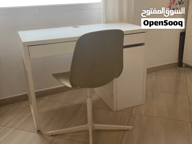 Desk + chair