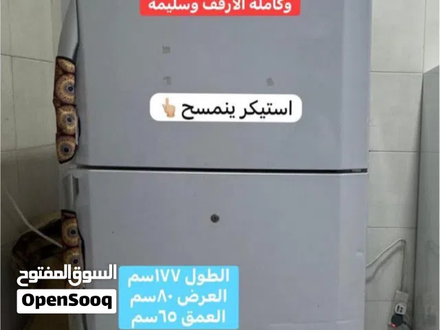 للبيع ثلاجه كبيره ماركة شارب تبريد ممتاز وكامله الارفف  البيع بداعي السفر السعر النهائي60دينار