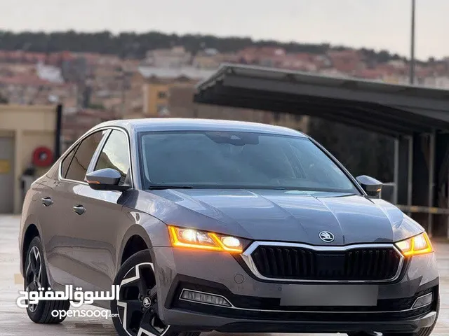 à vendre Skoda Octavia cliver 8 2023