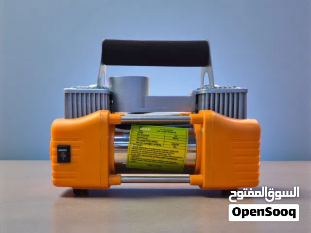 منفاخ كهربائي على بطارية السيارة