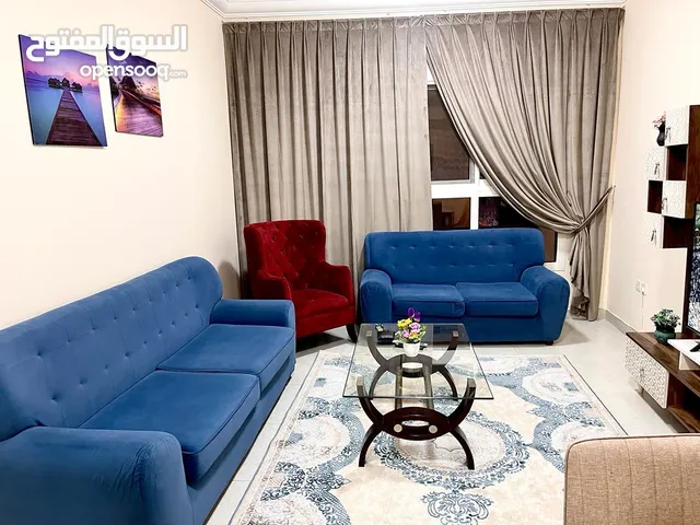 1900 ft 2 Bedrooms Apartments for Rent in Sharjah Al Taawun