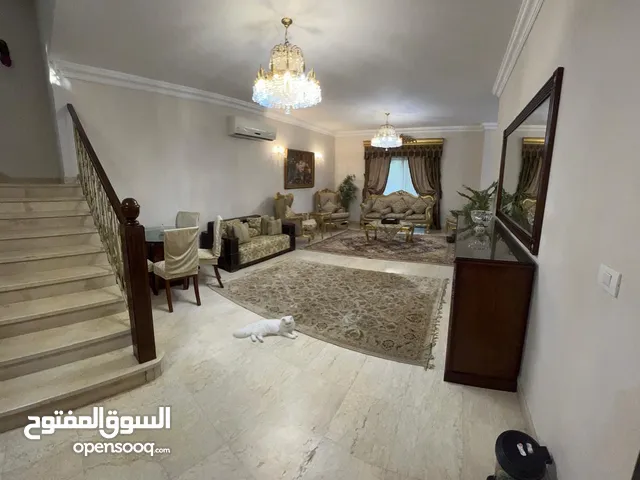 فيلا للبيع في الرحاب القاهرة الجديدة التجمع