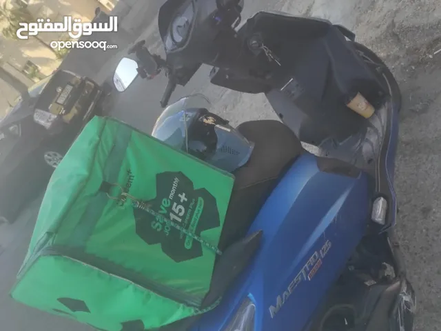 سكوتر هيرو 2022 125 cc الممشى 52 ألف للبيع غير مرخص 600 دينار