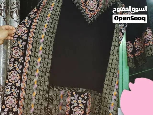 للبيع 2 ثوب 25 دينار
