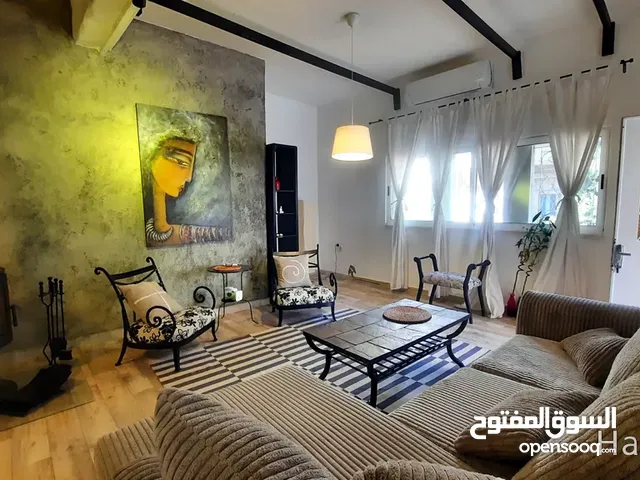 180 m2 3 Bedrooms Apartments for Rent in Amman Jabal Al-Lweibdeh