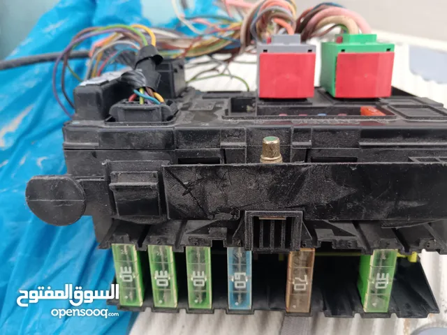علبة فيوزات