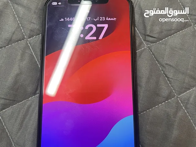 ايفون 11 بروماكس 64 جيجا مغير باك وبطاريه