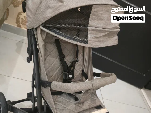 عربية اطفال نظيفة