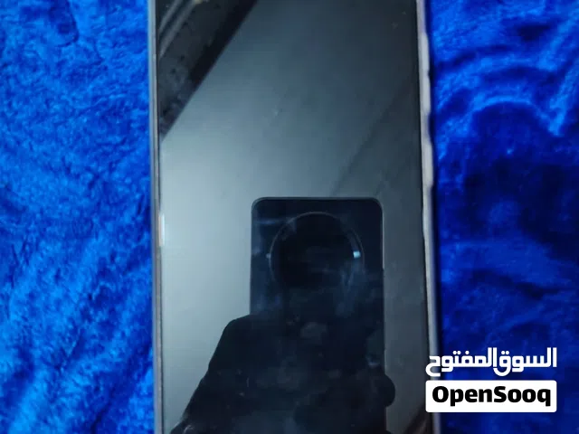 S24 ultra  للبيع فقط  الجهاز نظيف جداً  مامفتوح ولا مصلح ملحقات كرتون