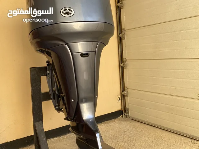 للبيع مكينة ياماها 250 حصان فور استروك