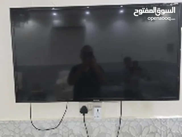 Samsung Smart 42 inch TV in Al Batinah