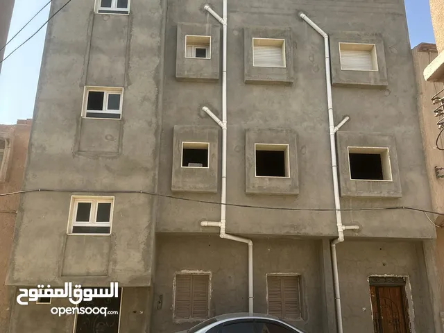 157 m2 4 Bedrooms Townhouse for Sale in Tripoli Al-Hadaba'tool Rd