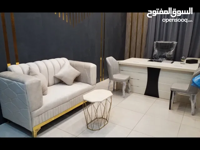 اثاث مكتبي فاخر