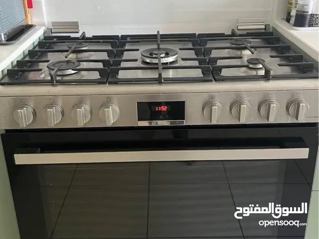 Bosch 5 burner Gas stove 90x60cm with digital timer