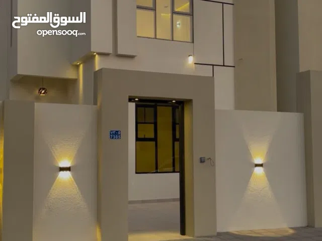 375 m2 5 Bedrooms Villa for Sale in Muscat Al Khoud