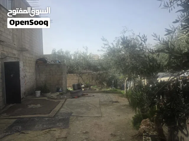  Building for Sale in Zarqa Al Autostrad