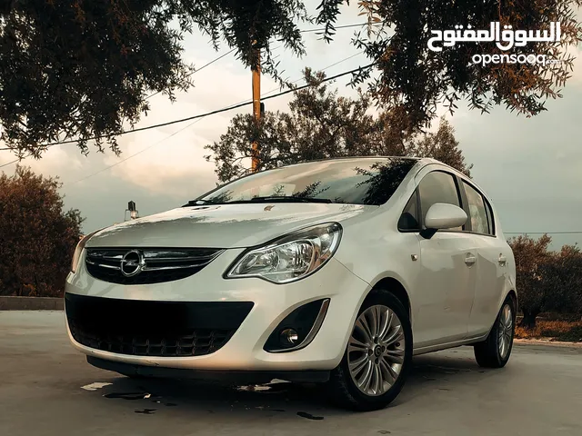 أوبل كورسا 2012 اتوماتيك