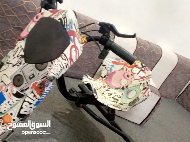 للبيع سكوتر نضيف جدا