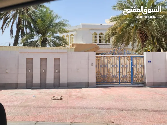 470m2 More than 6 bedrooms Villa for Sale in Muscat Ghubrah