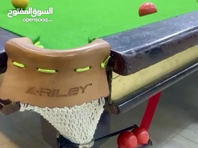 طاولة سنوكر ريليهً