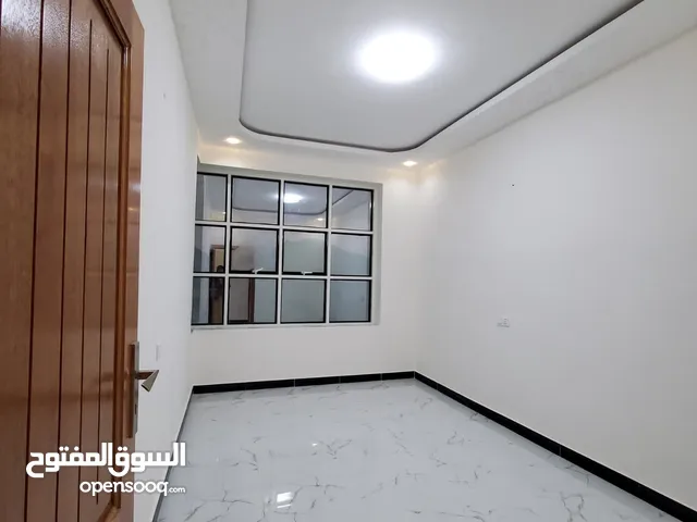 220 m2 4 Bedrooms Apartments for Rent in Sana'a Haddah